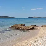 Oaza Mira