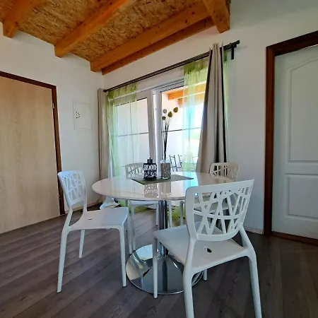 Oaza Mira Tribunj (Sibenik-Knin)