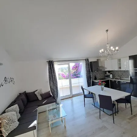 Oaza Mira Apartament Tribalj