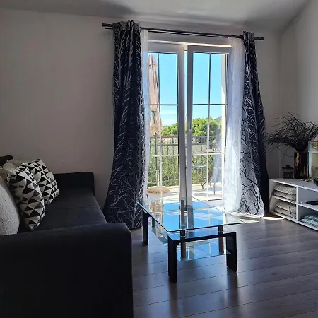 Oaza Mira Apartament Tribalj