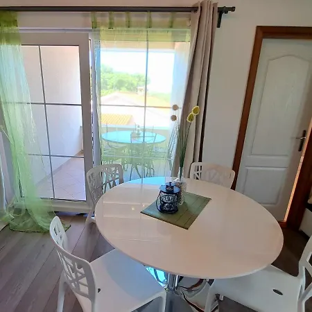 Oaza Mira Apartment