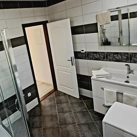 Apartment Oaza Mira *