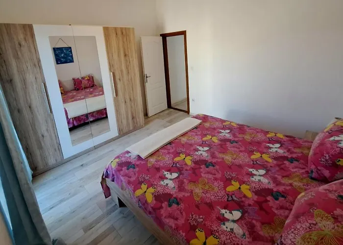 Oaza Mira Apartamento *