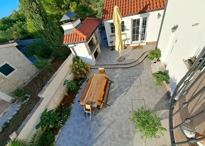 Oaza Mira Apartamento *