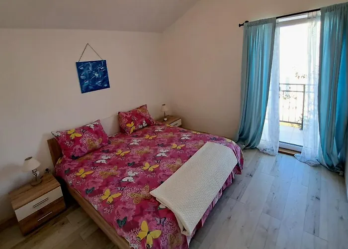 Apartamento Oaza Mira *